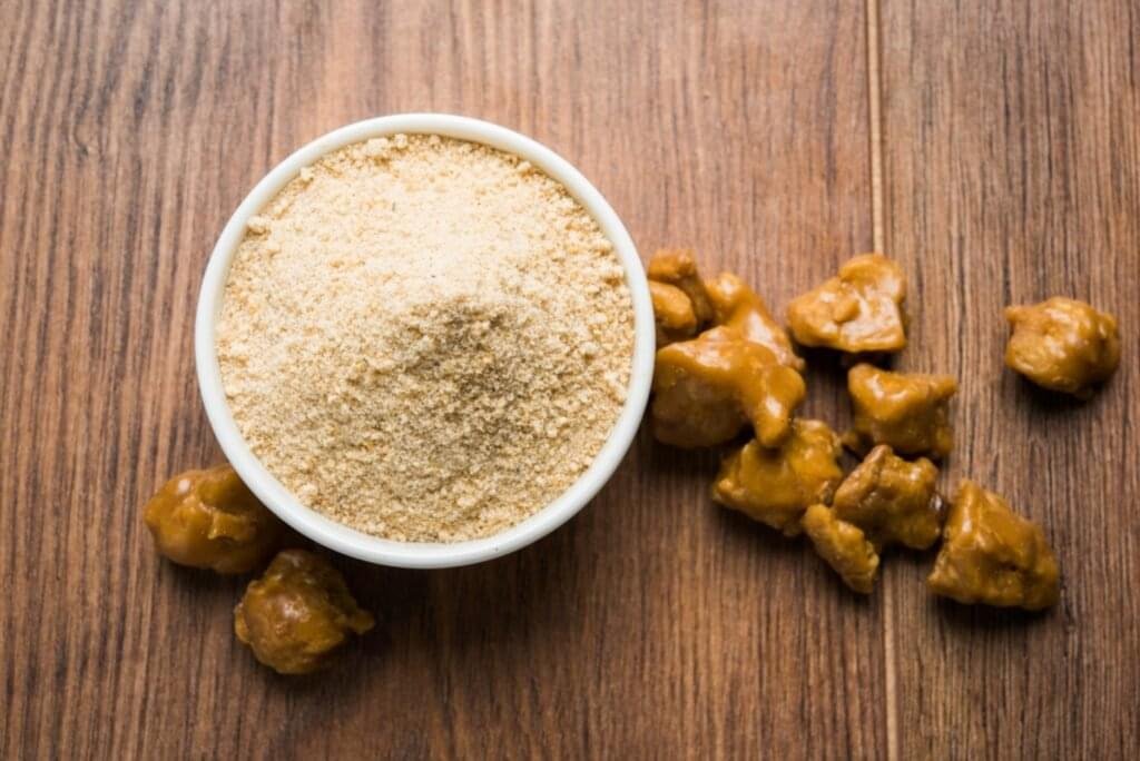 Organic Hing Powder and Raw